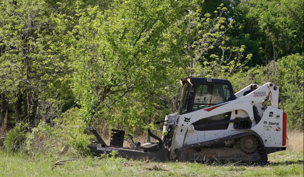 brush-cutting-hyatt