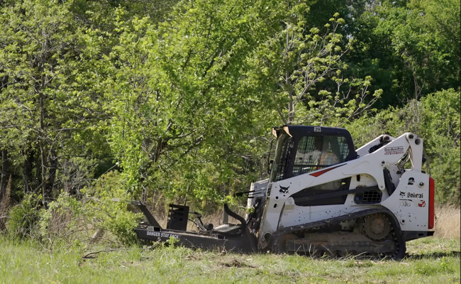 brush-cutting-hyatt